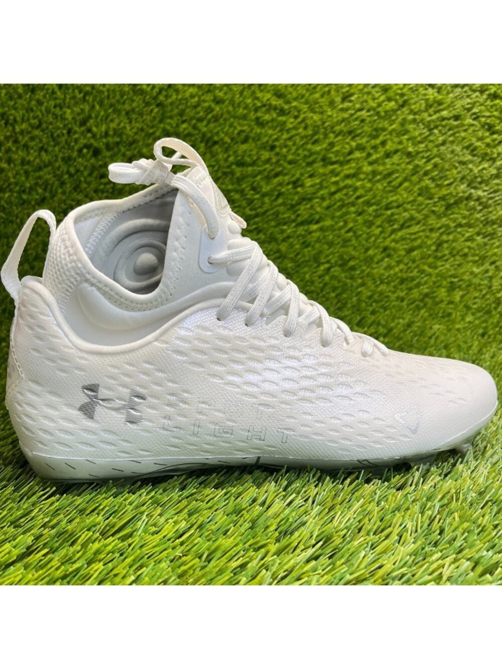 Under Armour Spotlight Lux MC 2.0 Mens Size 9.5 White Running Football Cleats